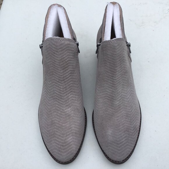 Lucky Brand FHUNA Titanium Suede Embossed Double Side Zip Block Heel Booties 10 - Picture 2 of 11